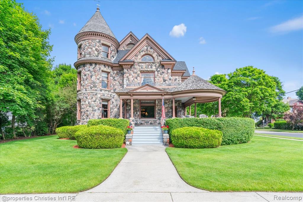 303 S State Avenue, Alpena, MI 49707 — Photo 2