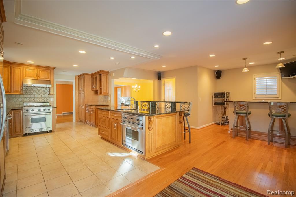 450 Roland Road, Grosse Pointe Farms, MI 48236 — Photo 6