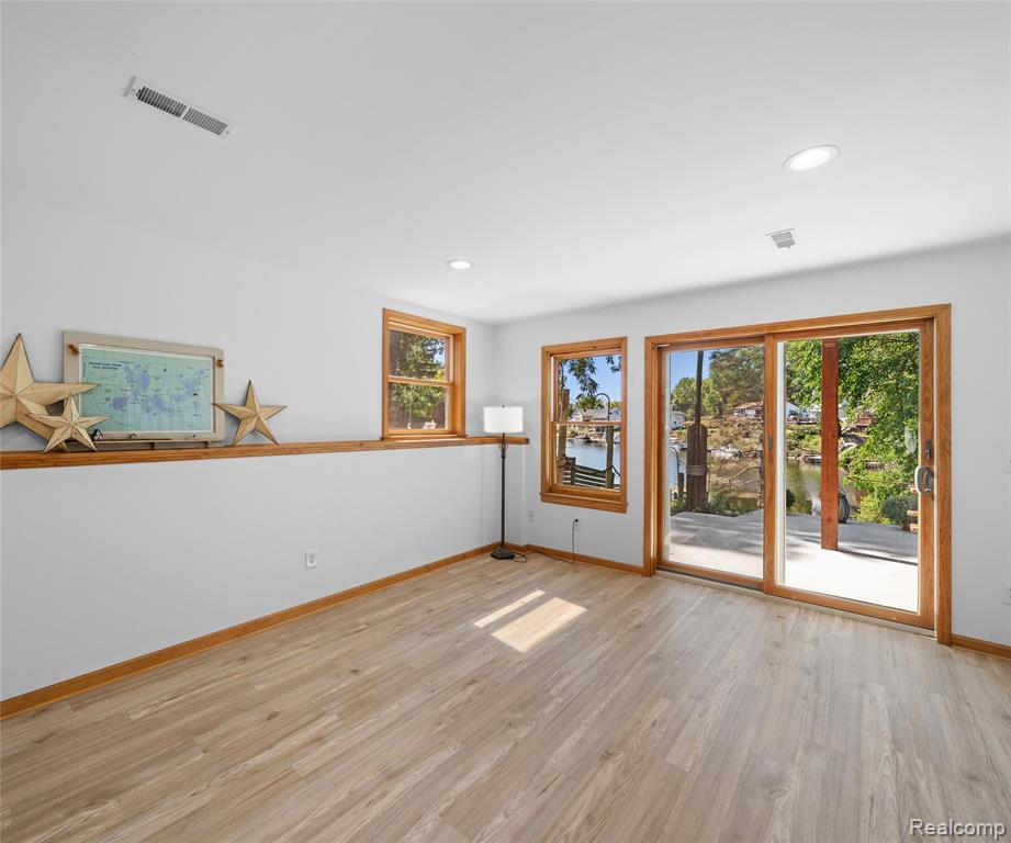 11252 Hiland Court, Pinckney, MI 48169 — Photo 44
