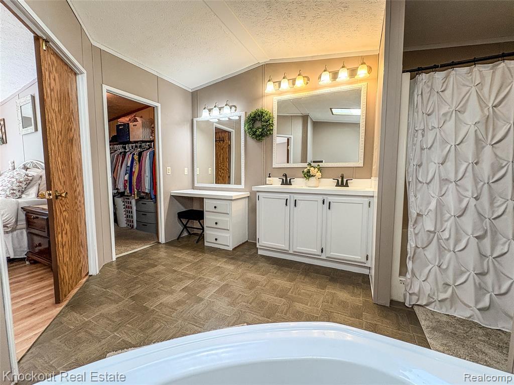 7760 Bell Road, Birch Run, MI 48415 — Photo 30