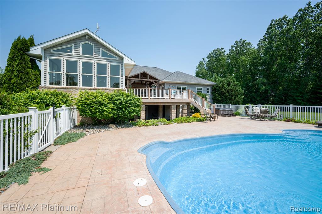 8922 McClements Road, Brighton, MI 48114 — Photo 12