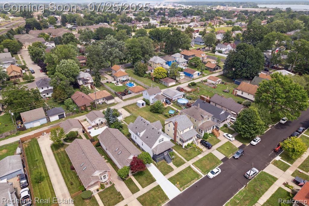566 Poplar Street, Wyandotte, MI 48192 — Photo 31