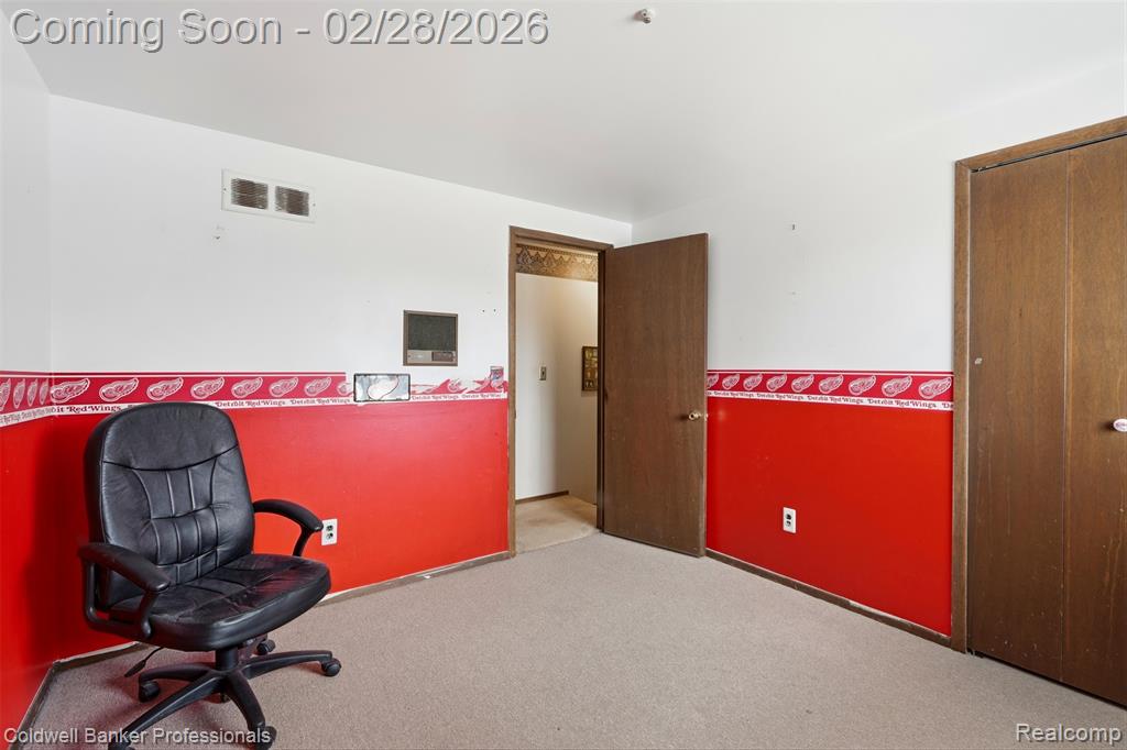 40162 Spitz Drive, Sterling Heights, MI 48313 — Photo 16