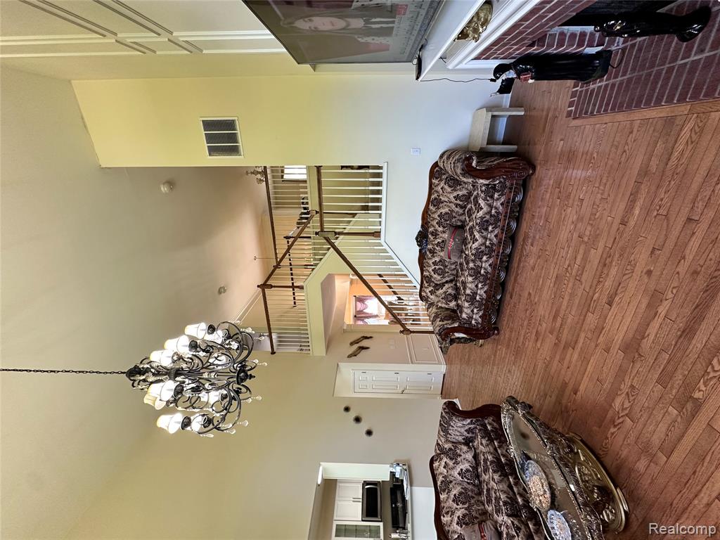 7383 Tottenham, Utica, MI 48317 — Photo 13