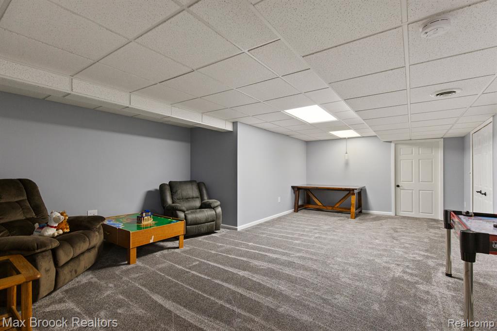 52449 ROBINS NEST Drive, Chesterfield, MI 48047 — Photo 25
