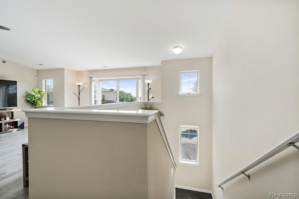 304 LEGATO Drive, Walled Lake, MI 48390 — Photo 4