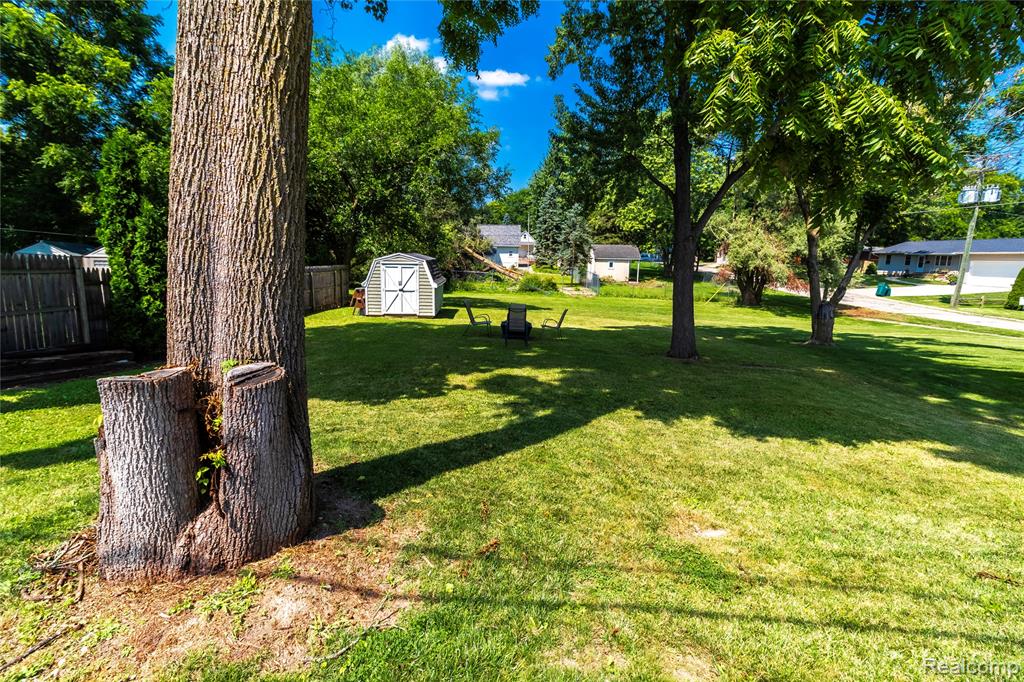 835 N Main Street, Lapeer, MI 48446 — Photo 37