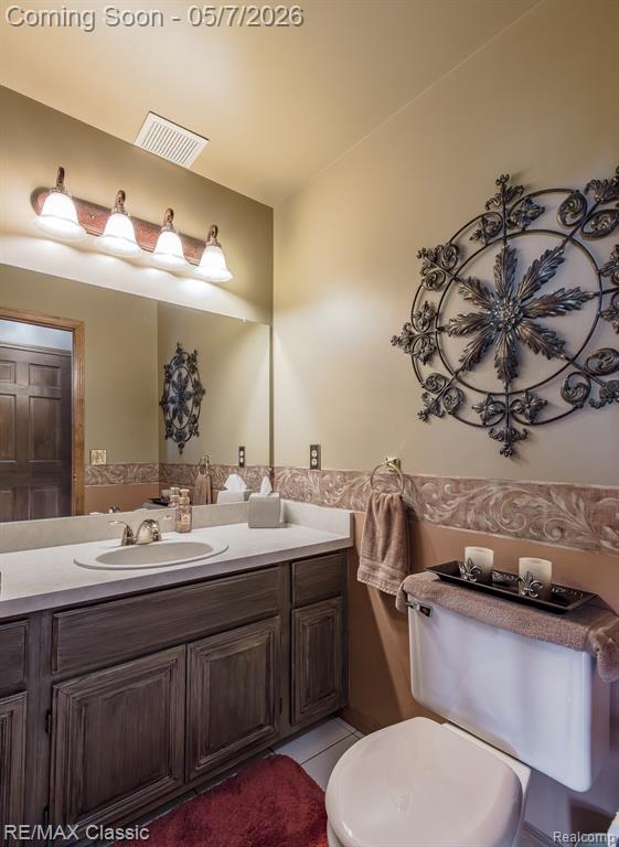 16497 Evelyn Drive, Macomb, MI 48042 — Photo 19