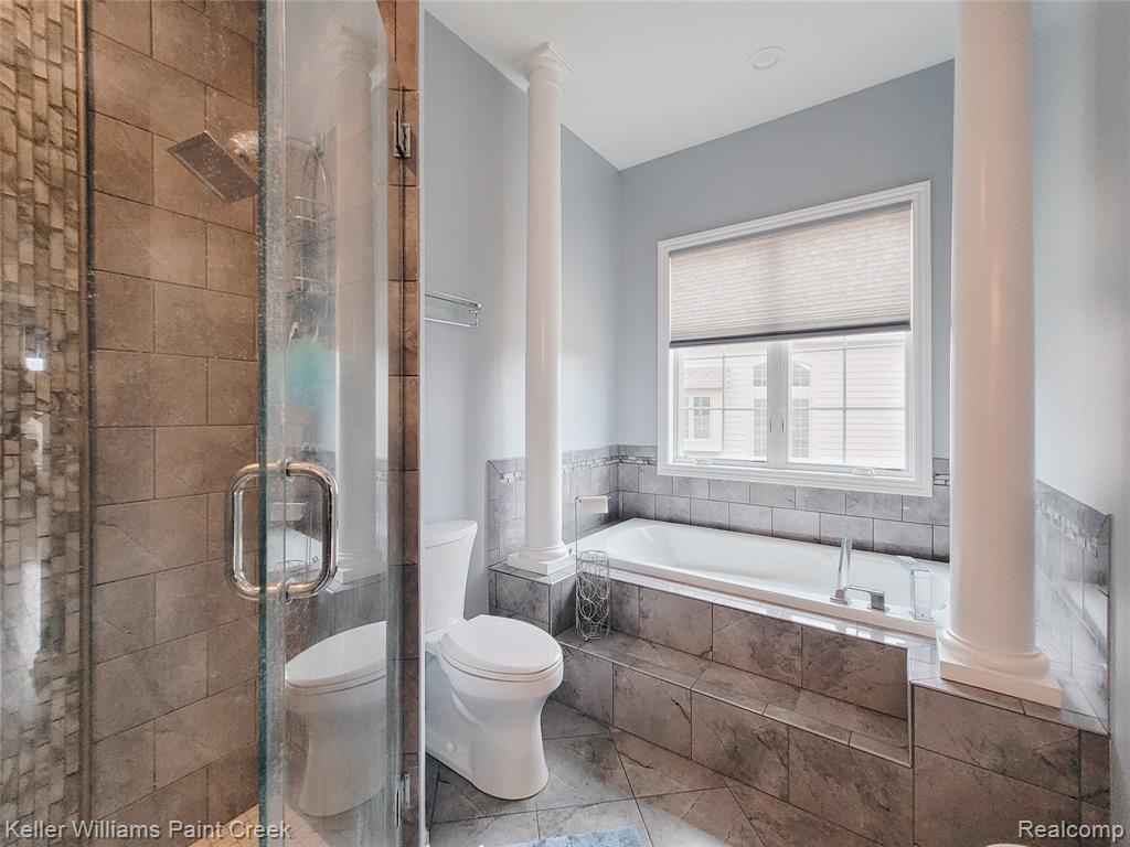5612 Knob Hill Circle, Clarkston, MI 48348 — Photo 19
