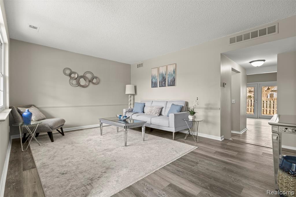 19767 Hayes Court, Northville, MI 48167 — Photo 14