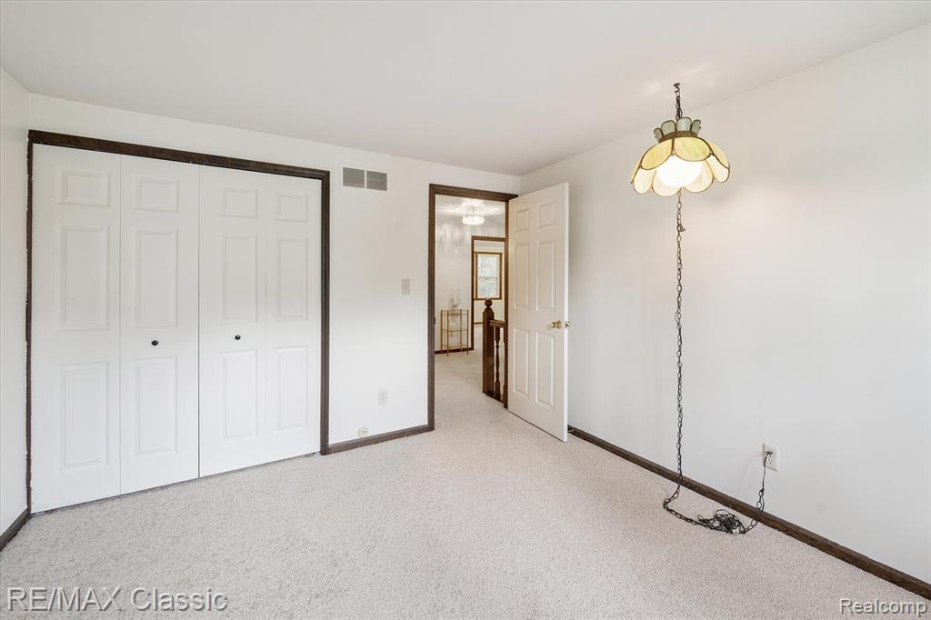 1561 Waters Edge Court, Wixom, MI 48393 — Photo 35