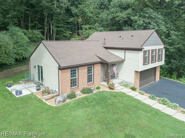 9003 SPENCER Court, Brighton, MI 48116 — Photo 38