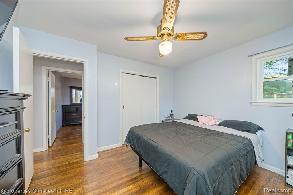 5710 OPALINE Drive, Waterford, MI 48327 — Photo 14