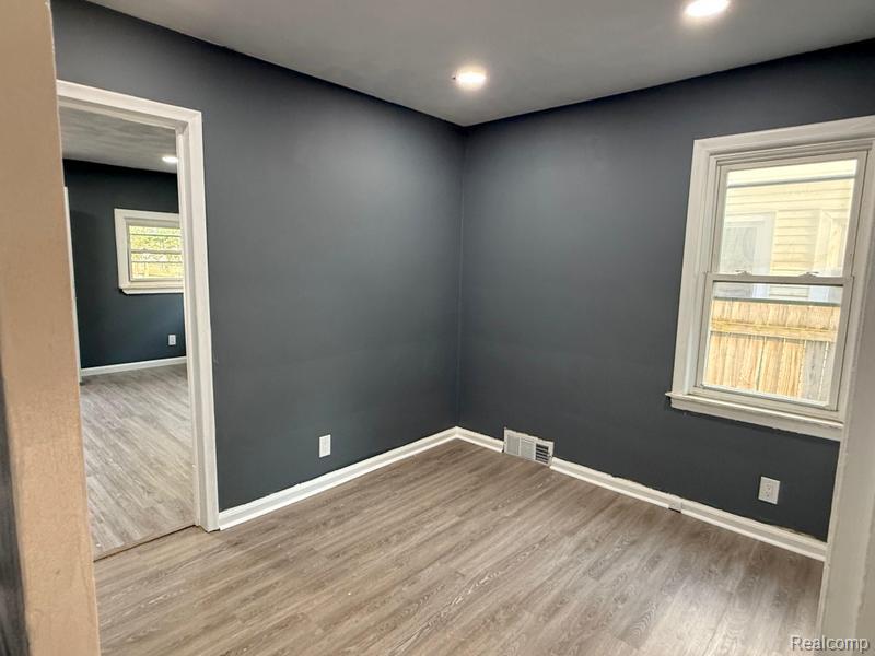 7240 Lamphere, Redford, MI 48239 — Photo 8