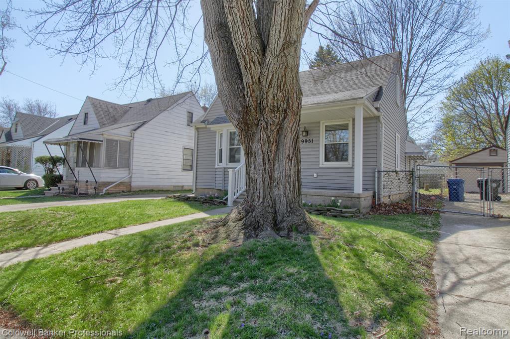 9951 TECUMSEH, Redford, MI 48239 — Photo 2