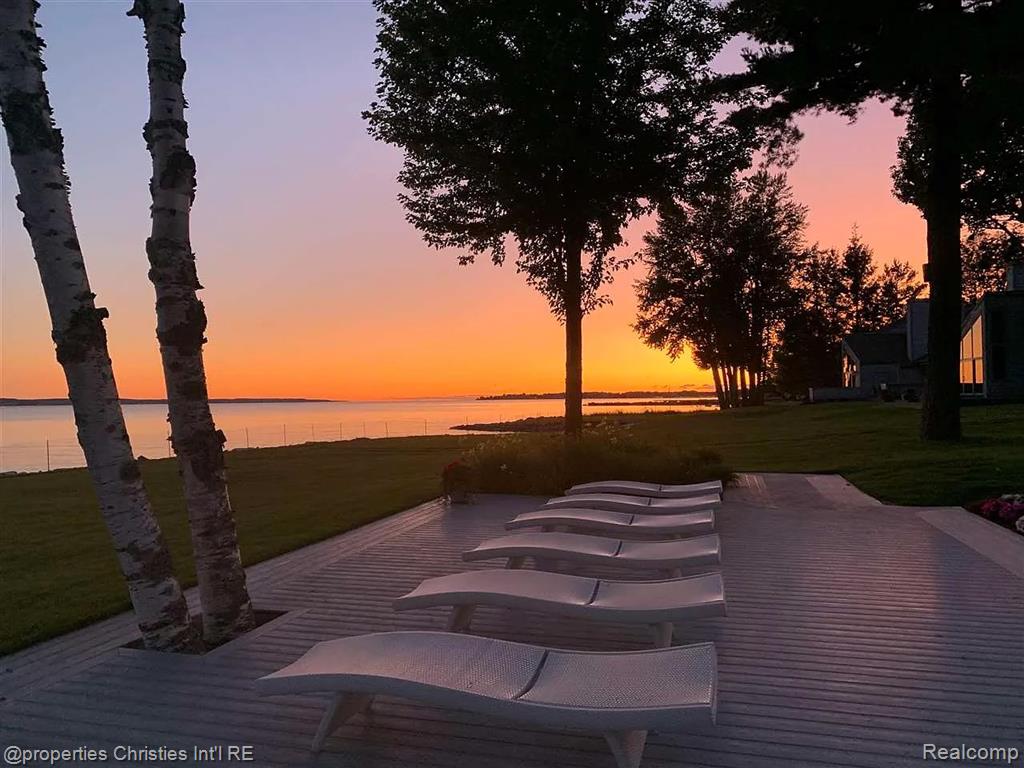 1057 Beach Road, Harbor Springs, MI 49740 — Photo 12