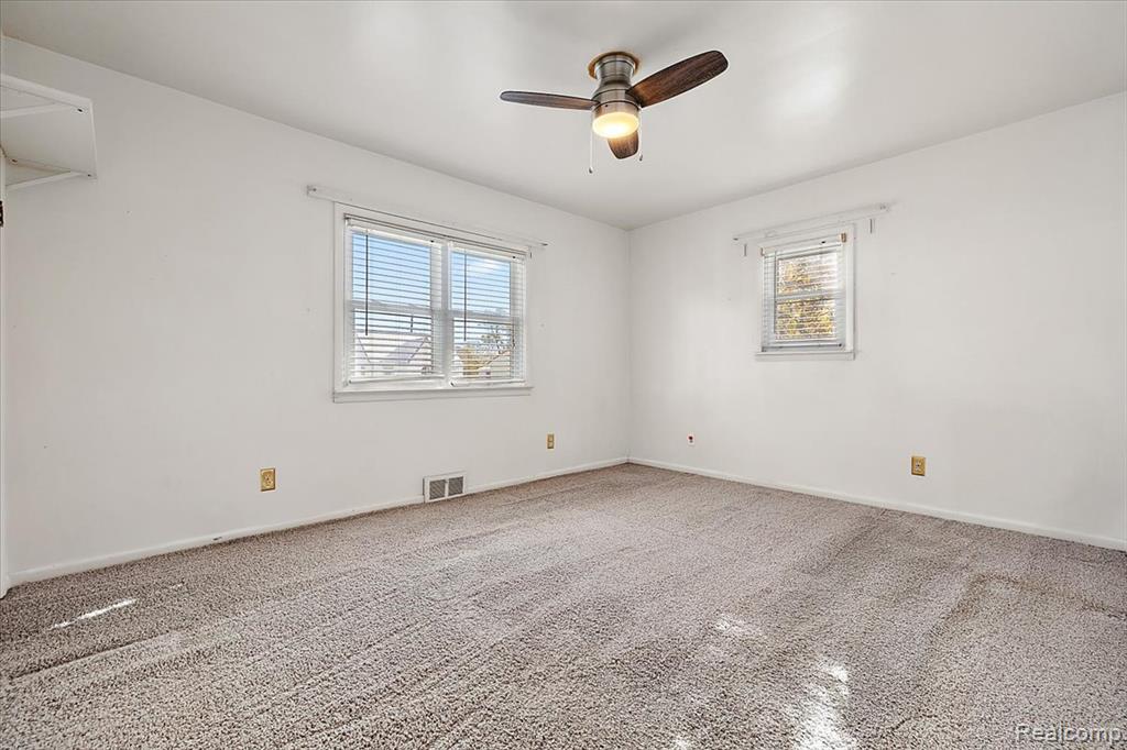 777 Emerson Avenue, Pontiac, MI 48340 — Photo 15