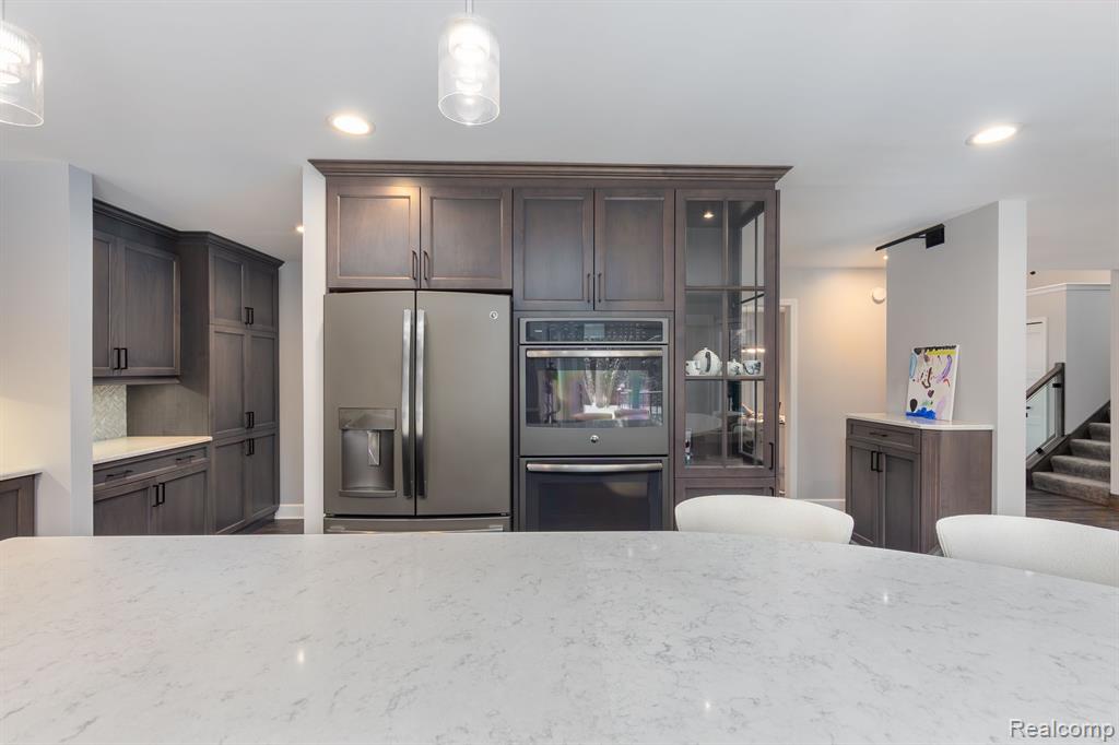 8484 SADDLEWOOD Drive, Brighton, MI 48116 — Photo 12