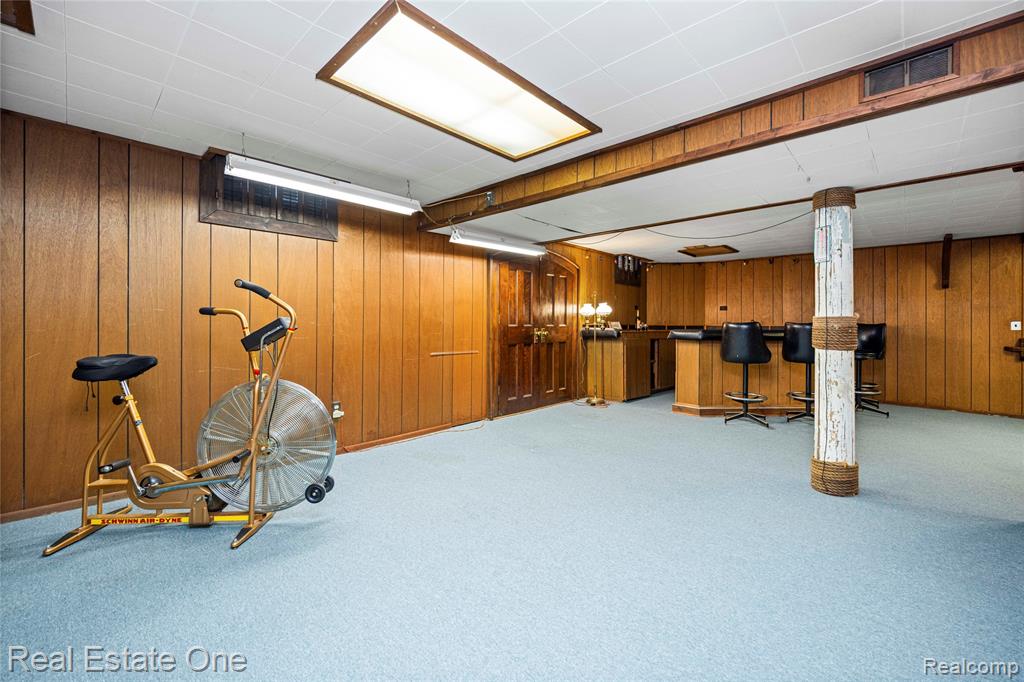 1675 Ledbury Drive, Bloomfield Hills, MI 48304 — Photo 41