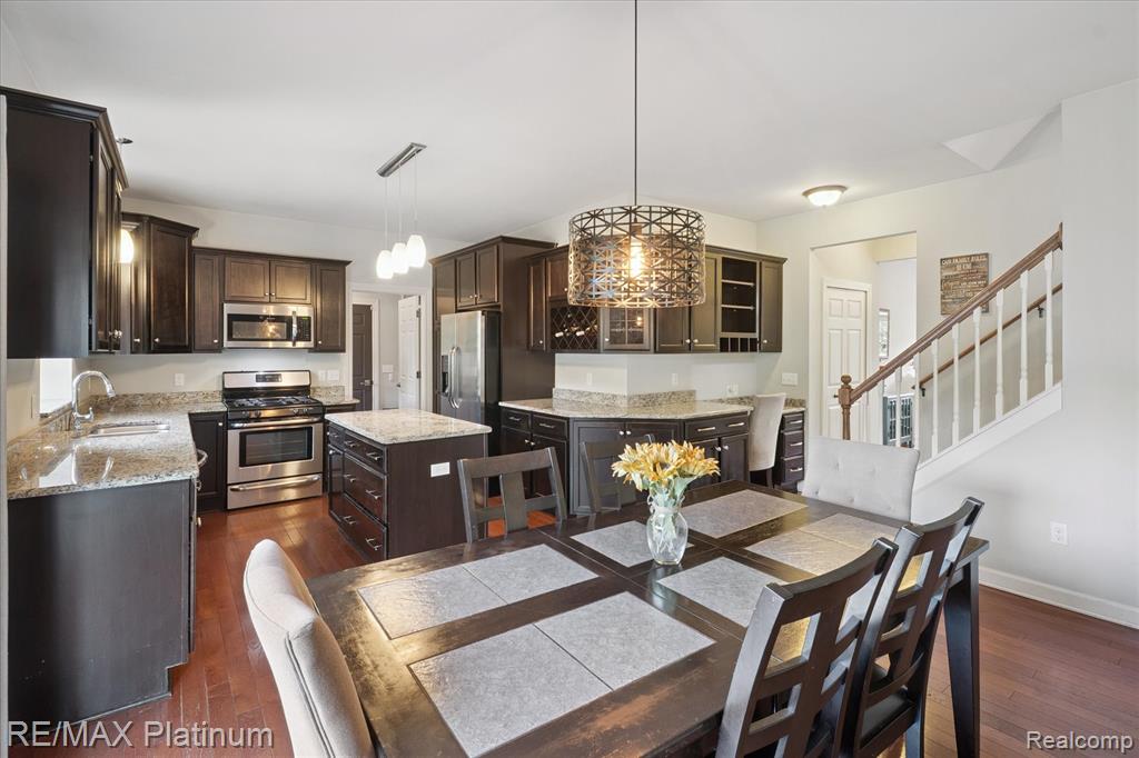 8189 Lee Road, Brighton, MI 48116 — Photo 9