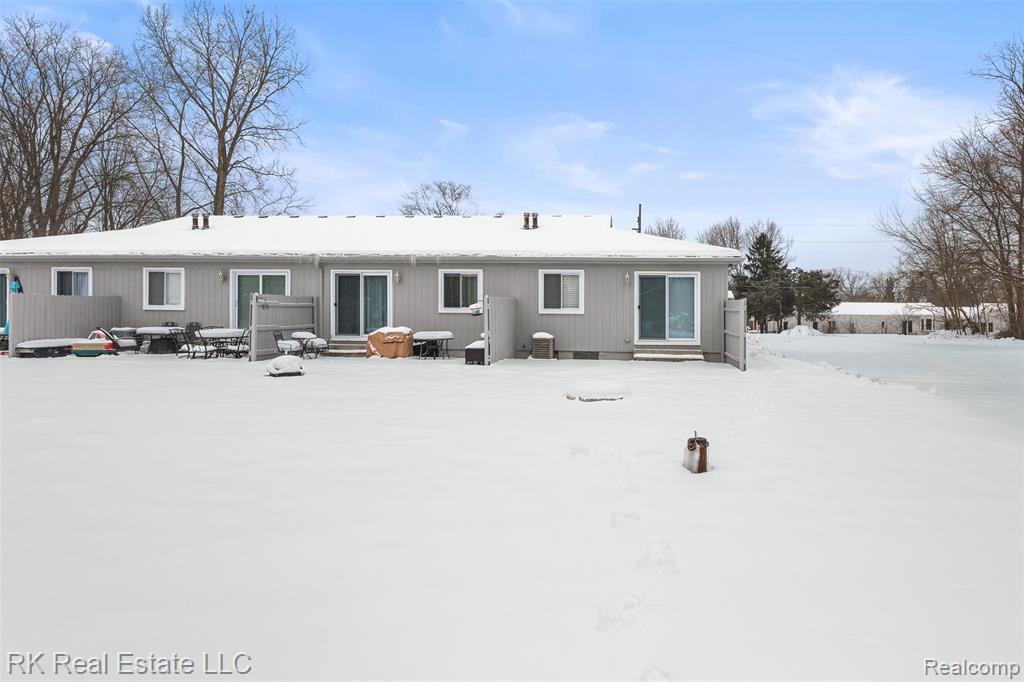 58629 Wallington, Washington, MI — Photo 27