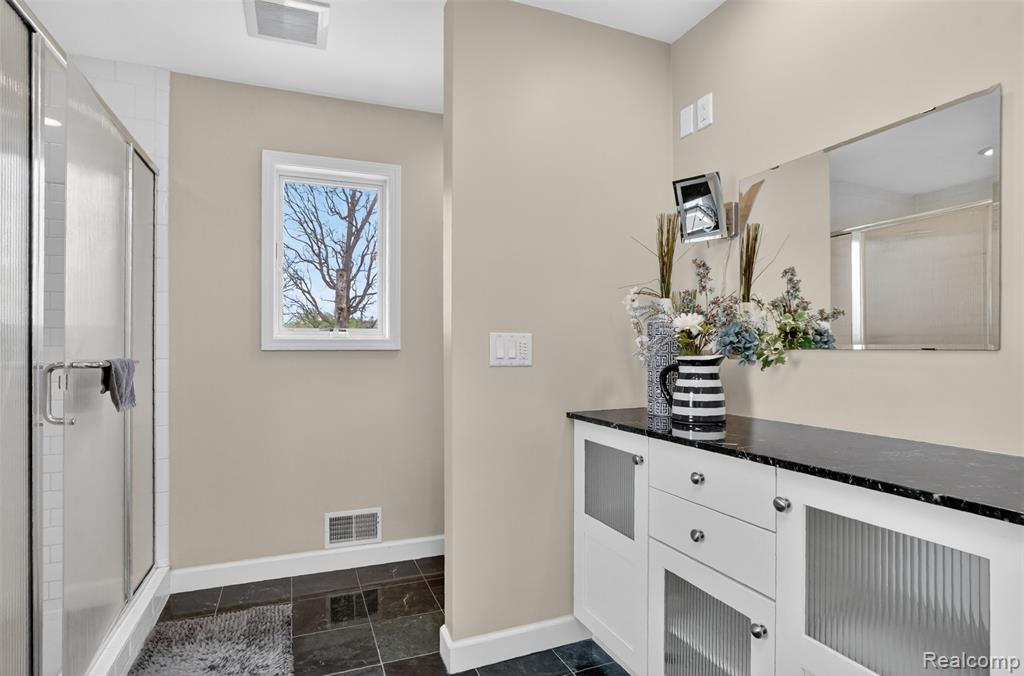 3071 School Lake Drive, Brighton, MI 48114 — Photo 28