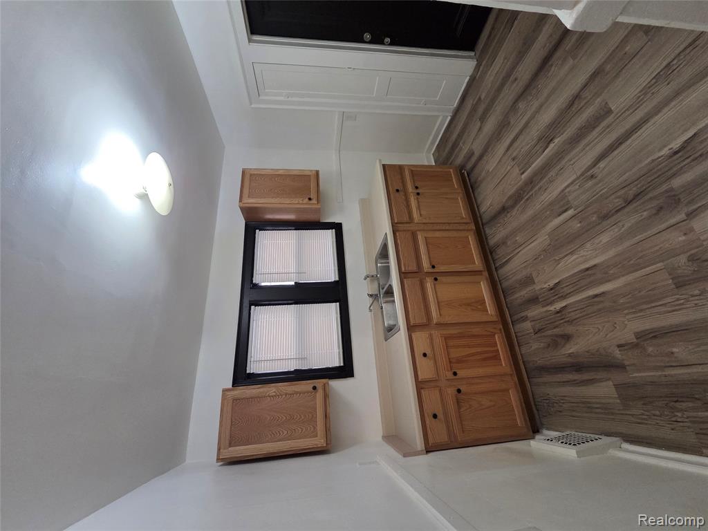 15736 Ohio Street, Detroit, MI 48238 — Photo 9