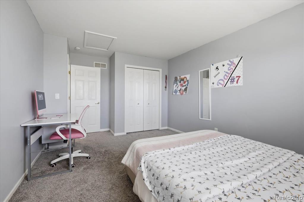 4748 Sherwood Circle, Canton, MI 48188 — Photo 31