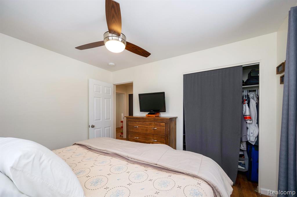 23452 Astrid Lane, Rockwood, MI — Photo 29