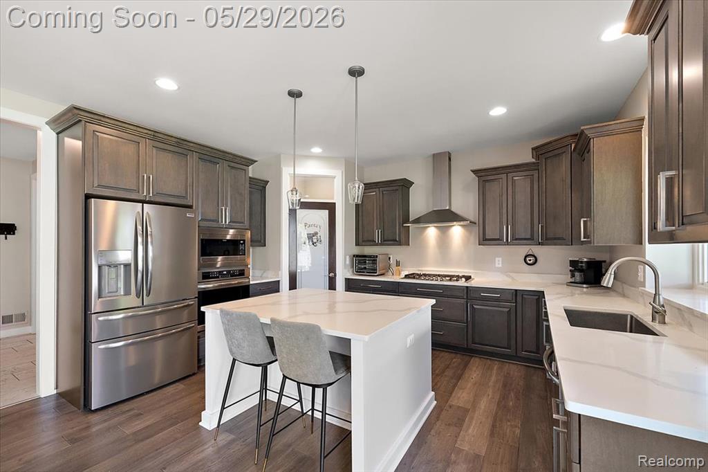 7659 Crimson Court, Utica, MI 48316 — Photo 14