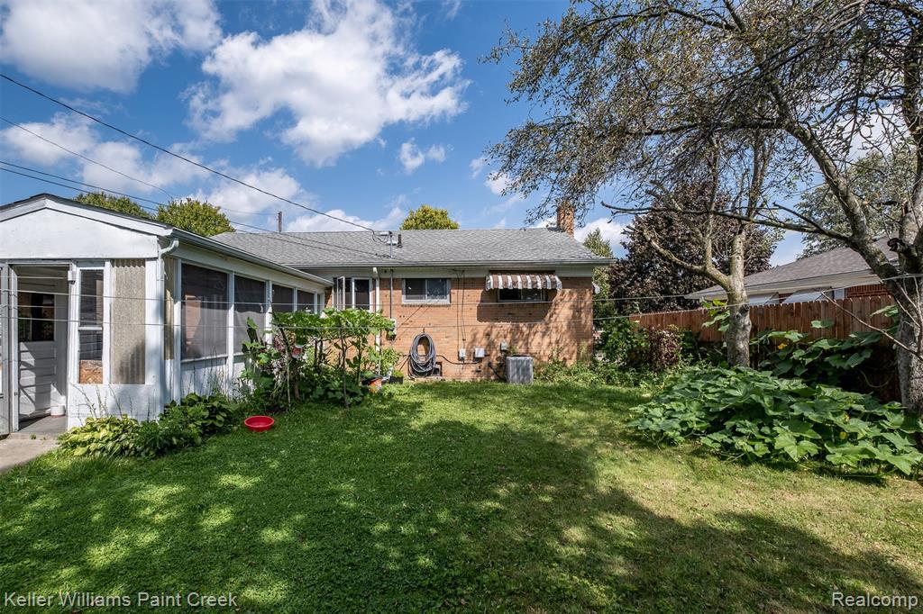 5134 Canterbury Lane, Warren, MI 48092 — Photo 41