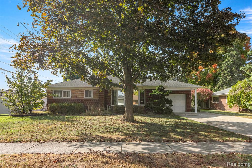 7241 Lucerne Street, Dearborn Heights, MI 48127 — Photo 2