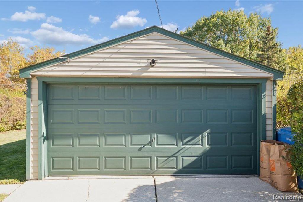 4943 Pardee Avenue, Dearborn Heights, MI 48125 — Photo 25