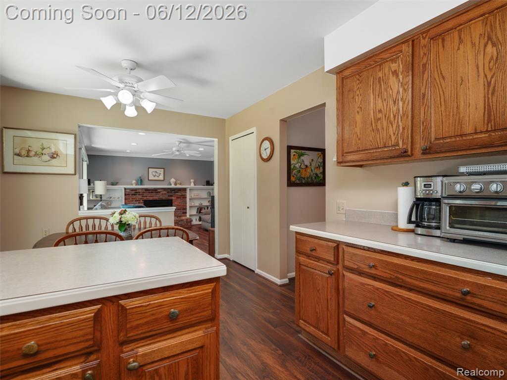 5057 Prentis Drive, Troy, MI 48085 — Photo 7