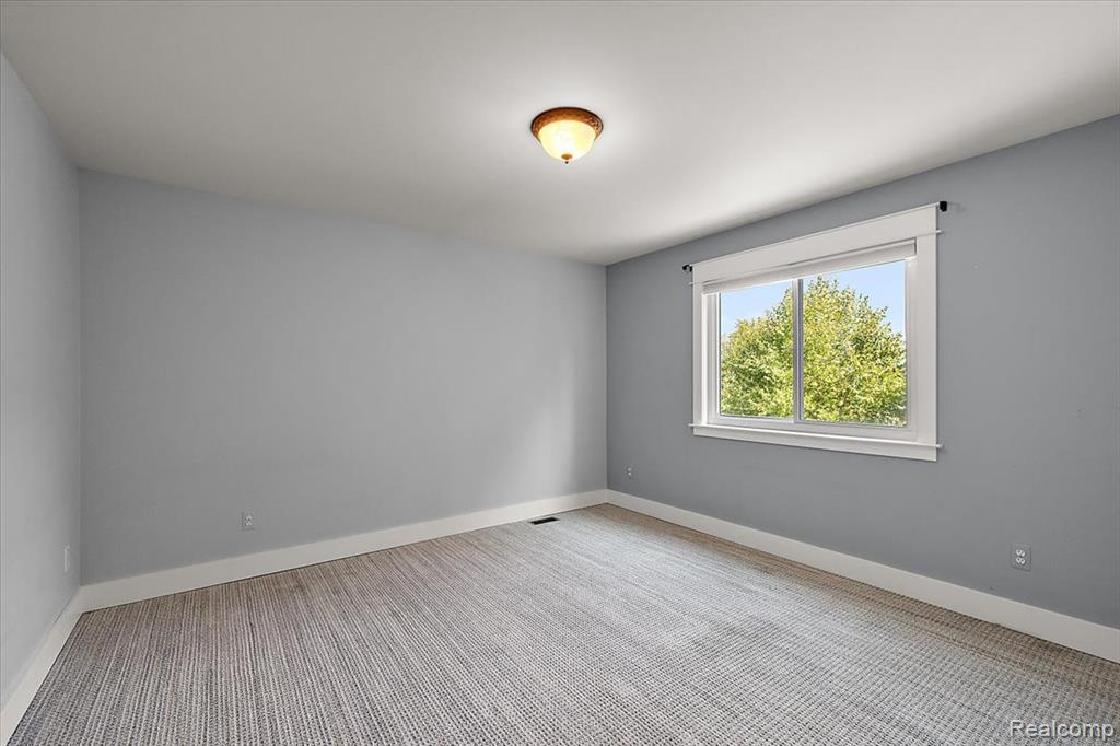 59213 Carriage Lane, South Lyon, MI 48178 — Photo 49
