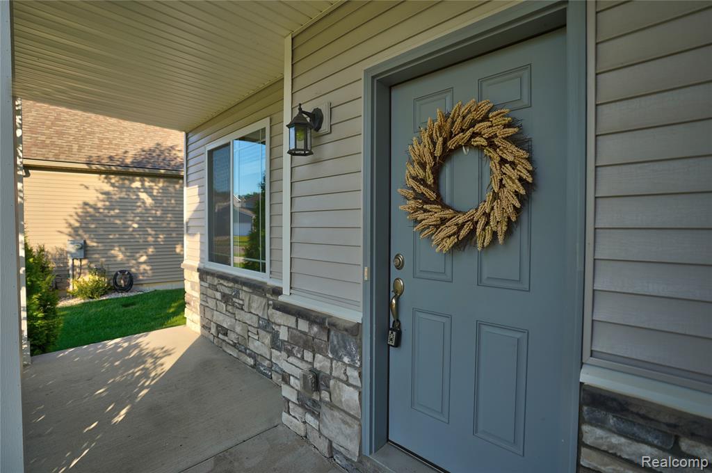320 Hidden River E, Holly, MI 48442 — Photo 6