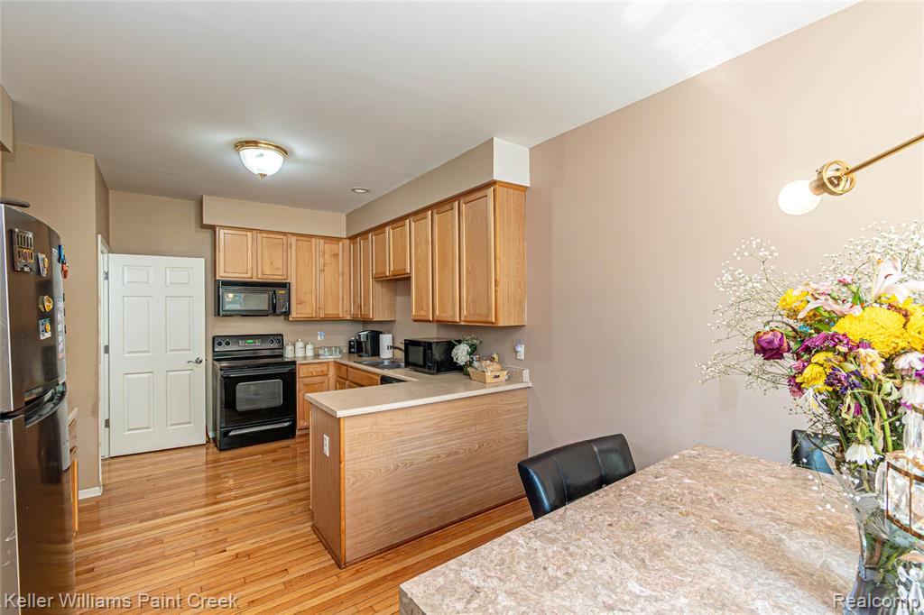 41544 Mitchell Road, Novi, MI 48377 — Photo 18