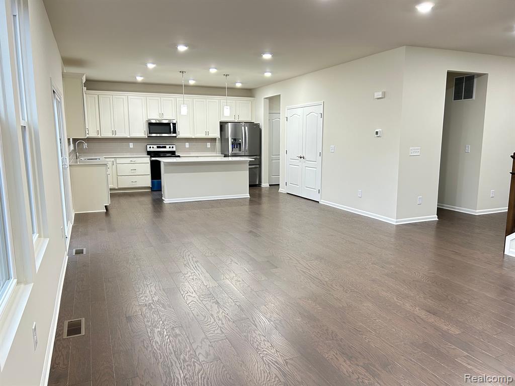 715 Risdon Trail N, Saline, MI 48176 — Photo 5