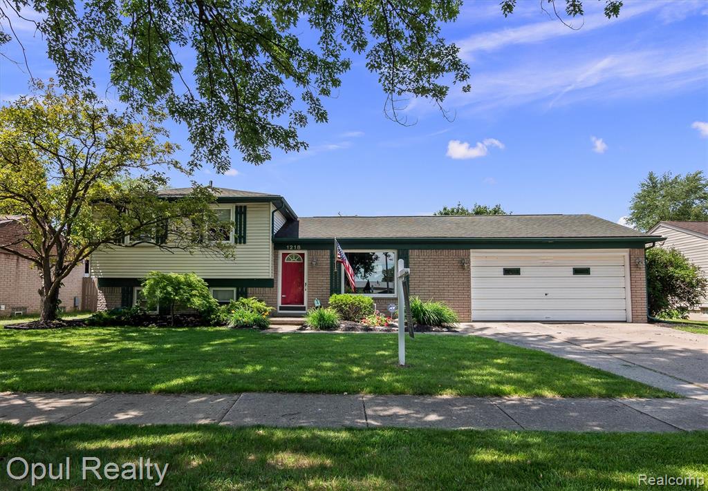 1218 Barchester Street, Westland, MI 48186 — Photo 34