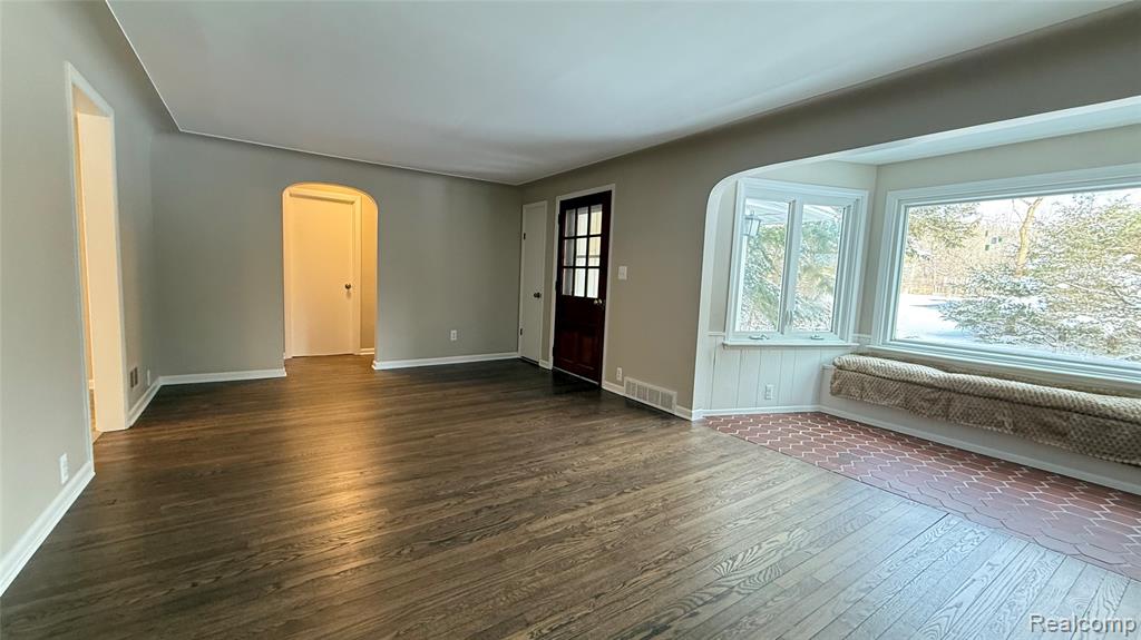 5081 24th Avenue, Fort Gratiot, MI 48059 — Photo 3