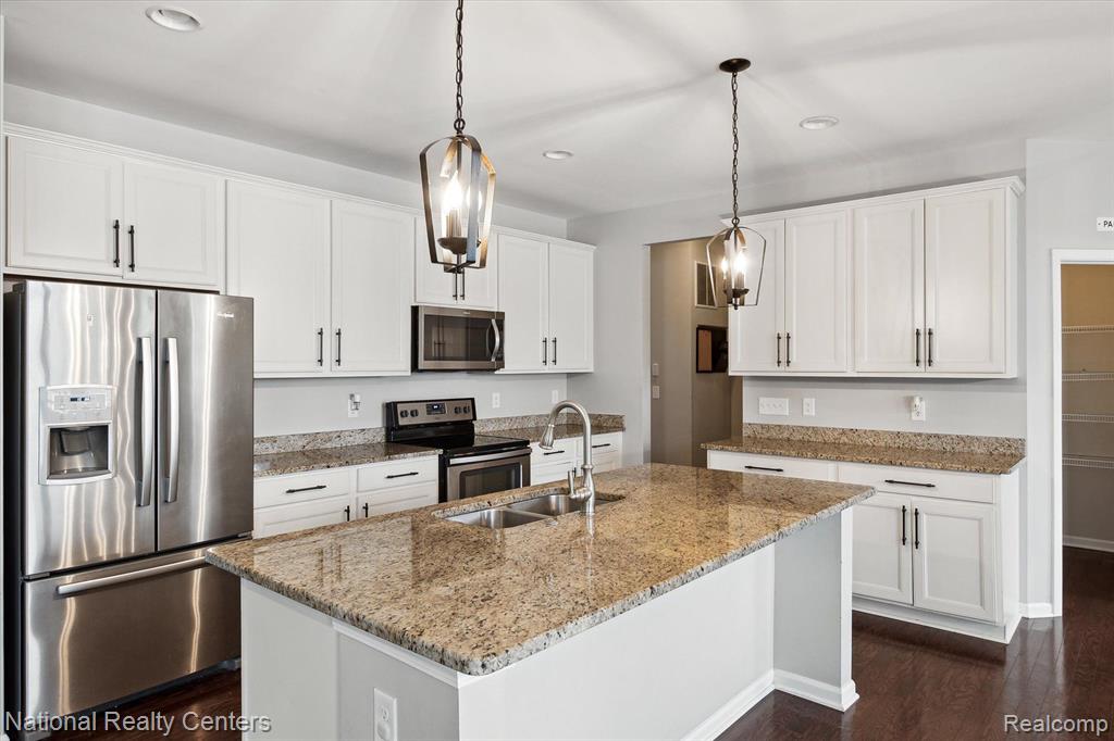 50540 PAINE Street, Canton, MI 48188 — Photo 21