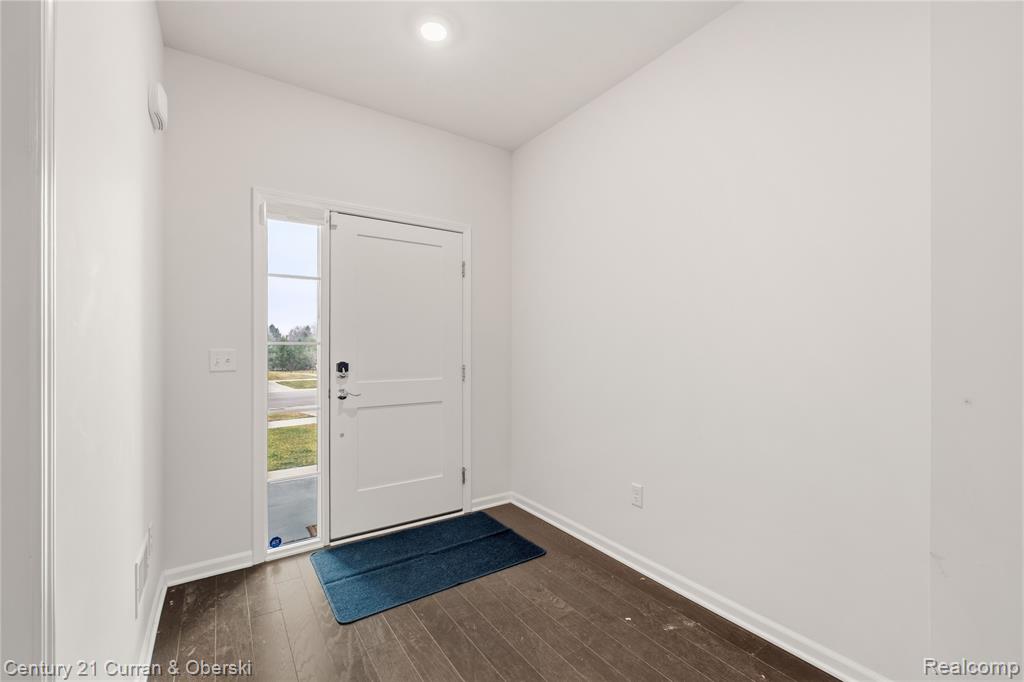8270 Carston Lane, Brighton, MI 48116 — Photo 3