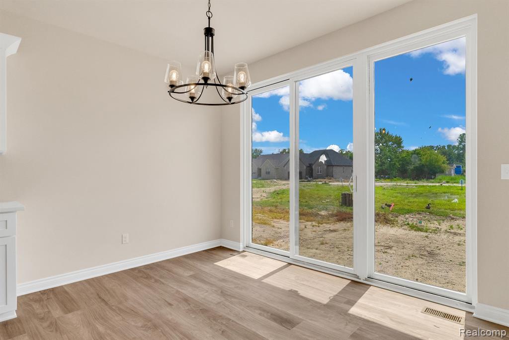 4118 Spring Meadows Drive, Sterling Heights, MI 48314 — Photo 13