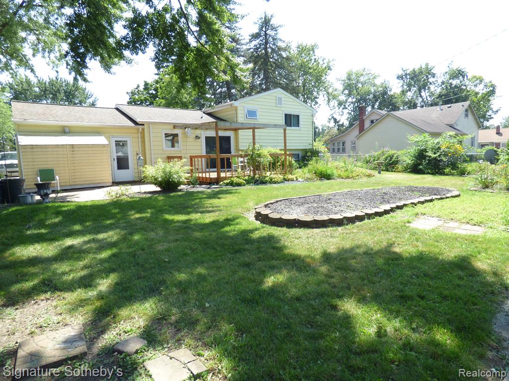 422 MASSOIT Street, Clawson, MI — Photo 23