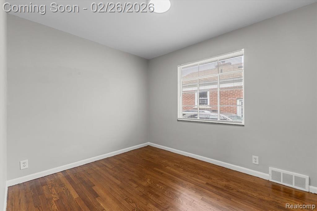 19134 Mallina Street, Grosse Pointe, MI 48236 — Photo 15