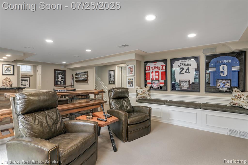 51 Lochmoor Boulevard, Grosse Pointe Shores, MI 48236 — Photo 38