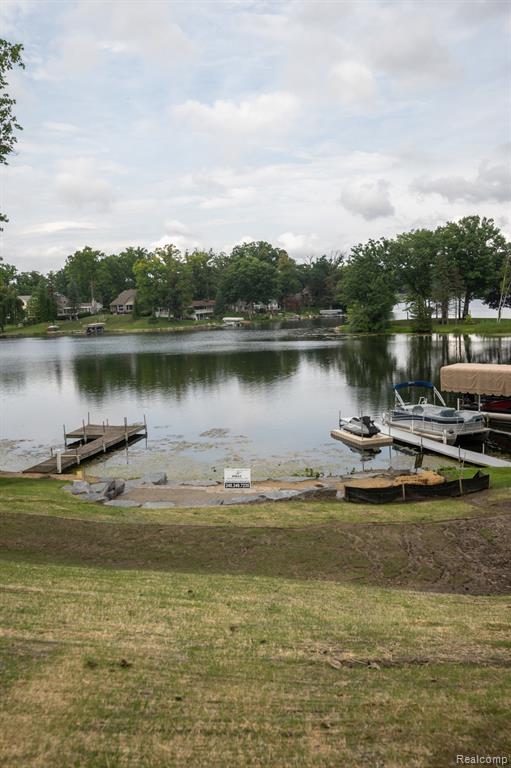 10418 KING Road, Davisburg, MI 48350 — Photo 15