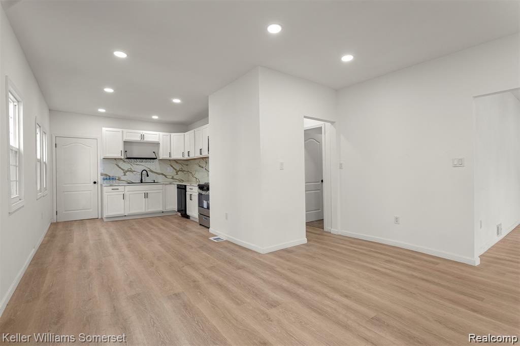 7432 Churchill Street, Detroit, MI 48206 — Photo 7