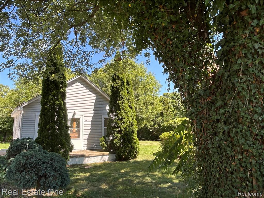 458 Kenilworth Avenue, Pontiac, MI 48342 — Photo 6