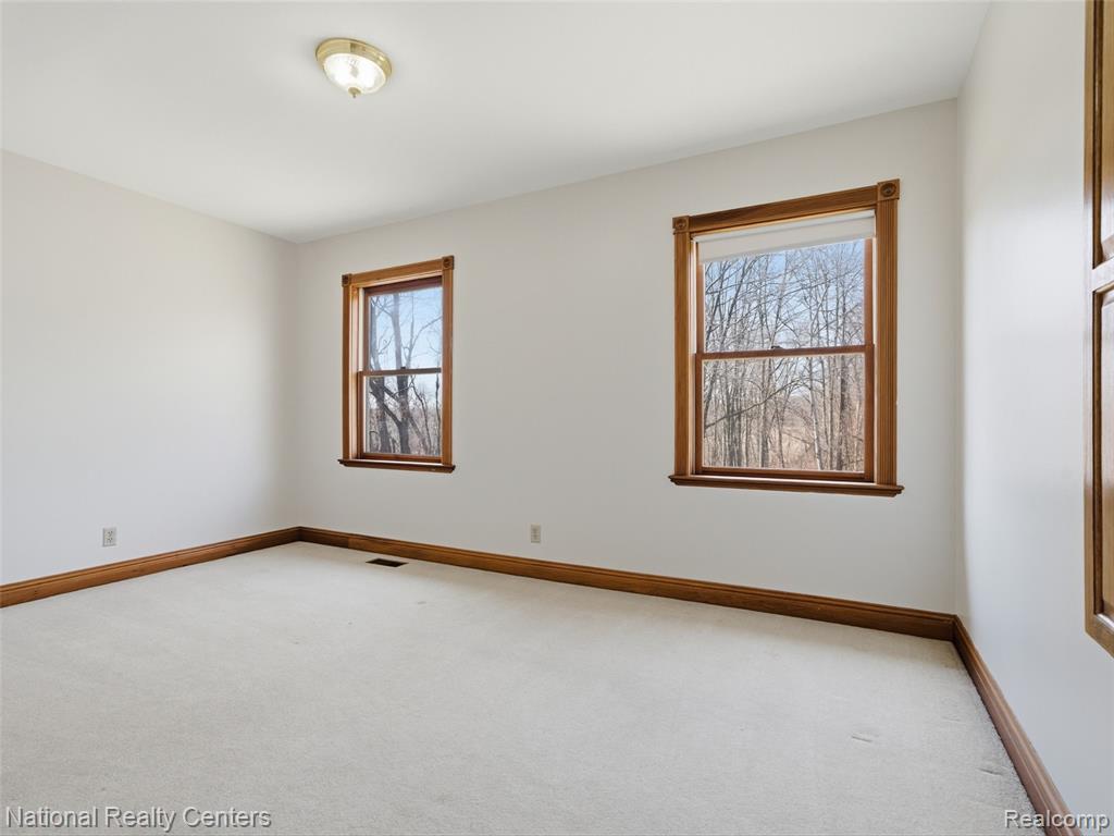 675 W Leonard Road, Leonard, MI 48367 — Photo 29